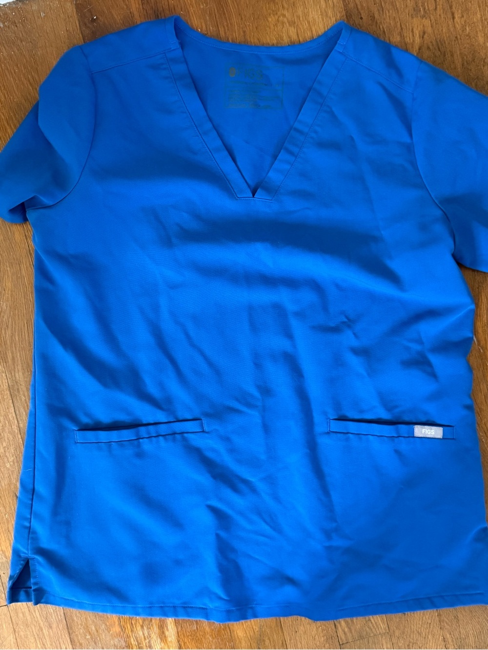 Figs Women’s V-Neck Scrub Top in Royal Blue - Medium